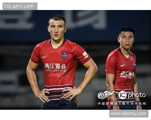 重庆羽毛球队在洲际杯中的灵活性表现引发热议展现出卓越的竞技水平与团队协作能力